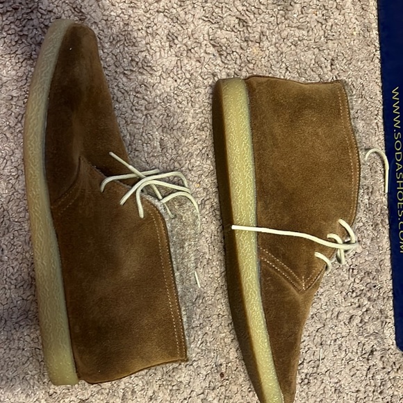 Crown Vintage Farrah Fleece - Picture 3 of 3